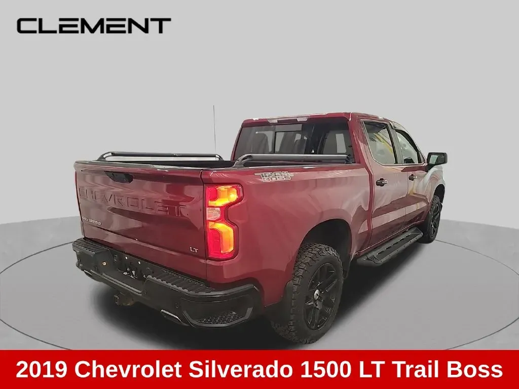 Chevrolet Silverado photo 6