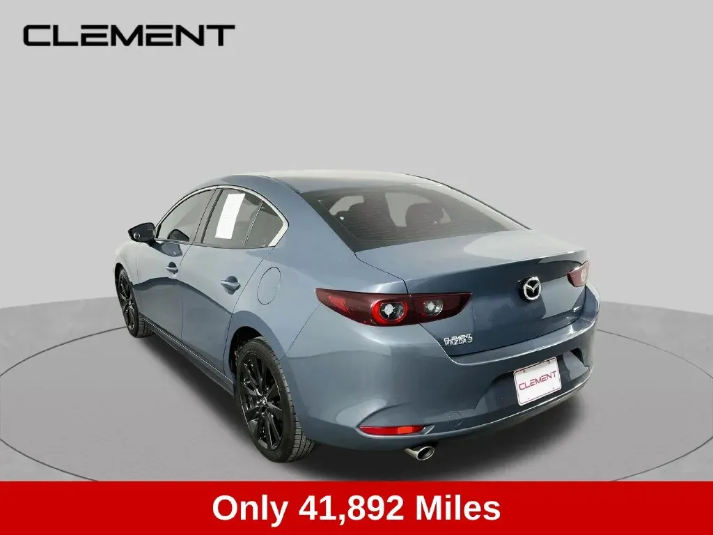 Mazda Mazda3 photo 8