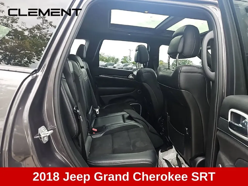 Jeep Grand Cherokee photo 4