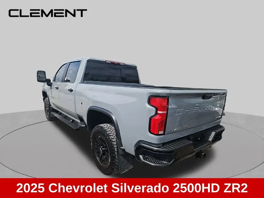 Chevrolet Silverado photo 6