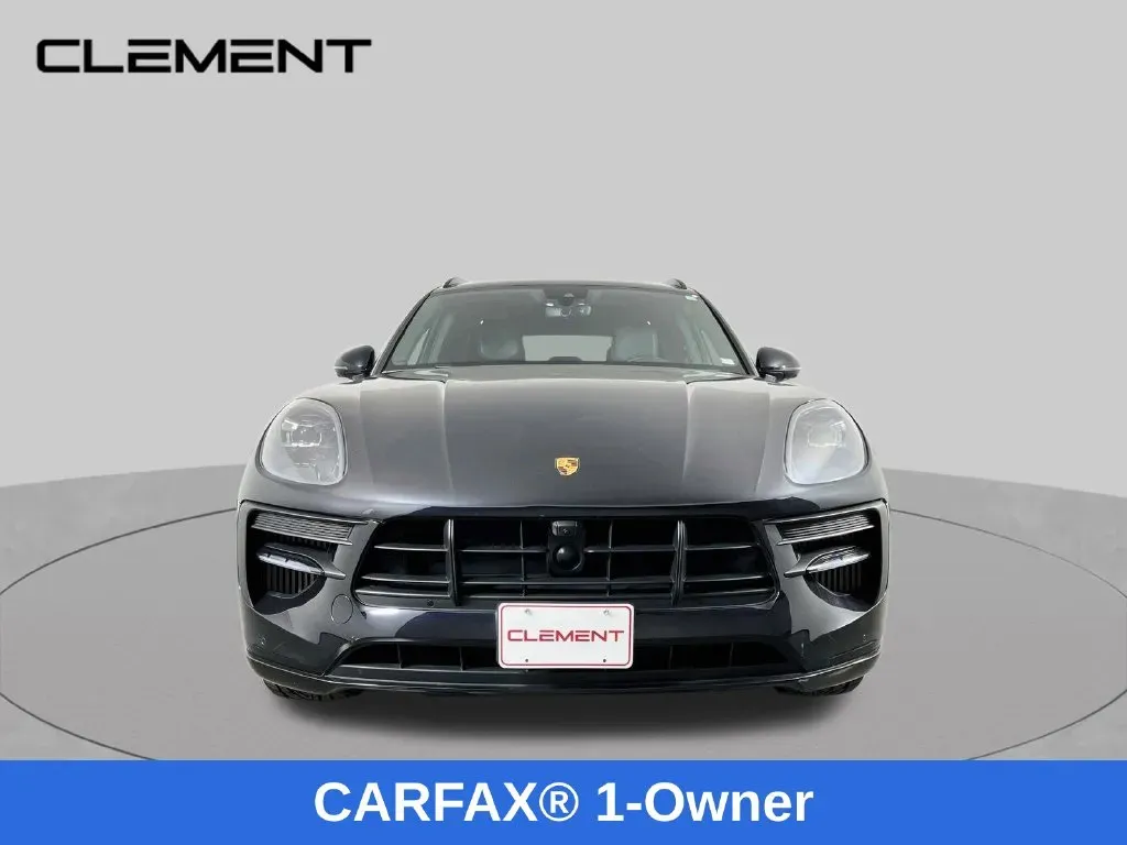 Porsche Macan photo 2