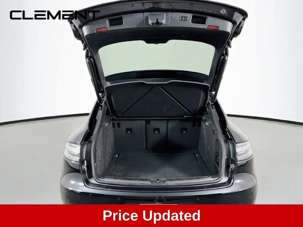 Porsche Macan photo 9