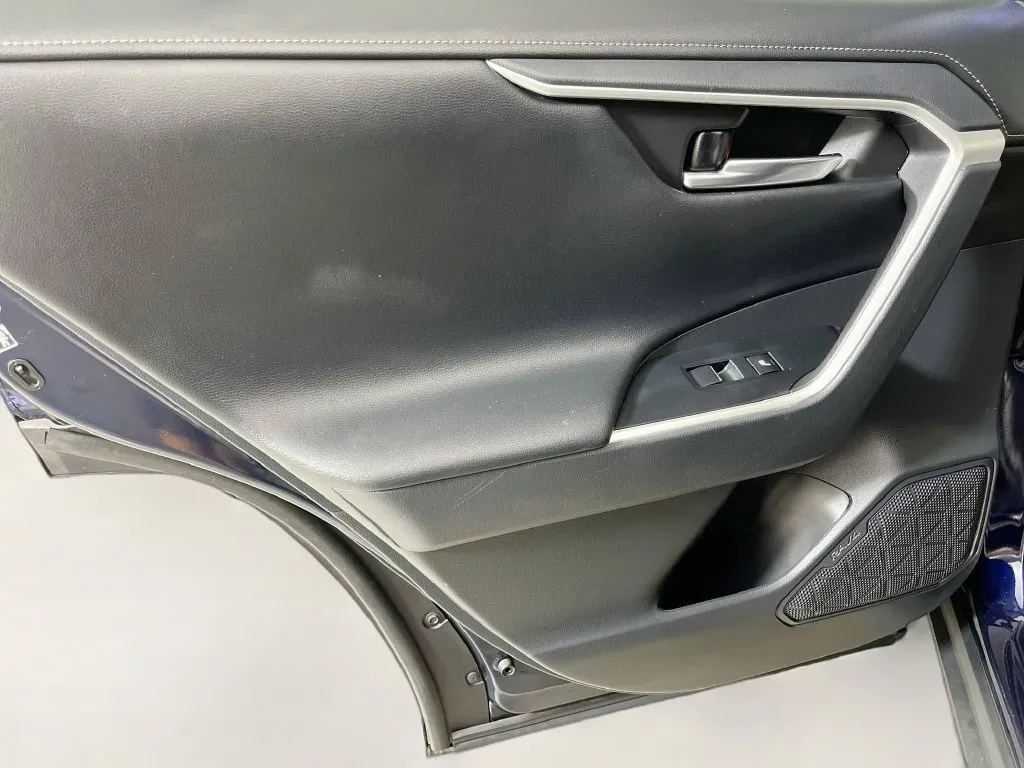 Toyota RAV4 photo 28