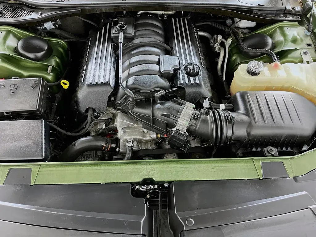 Dodge Challenger photo 36