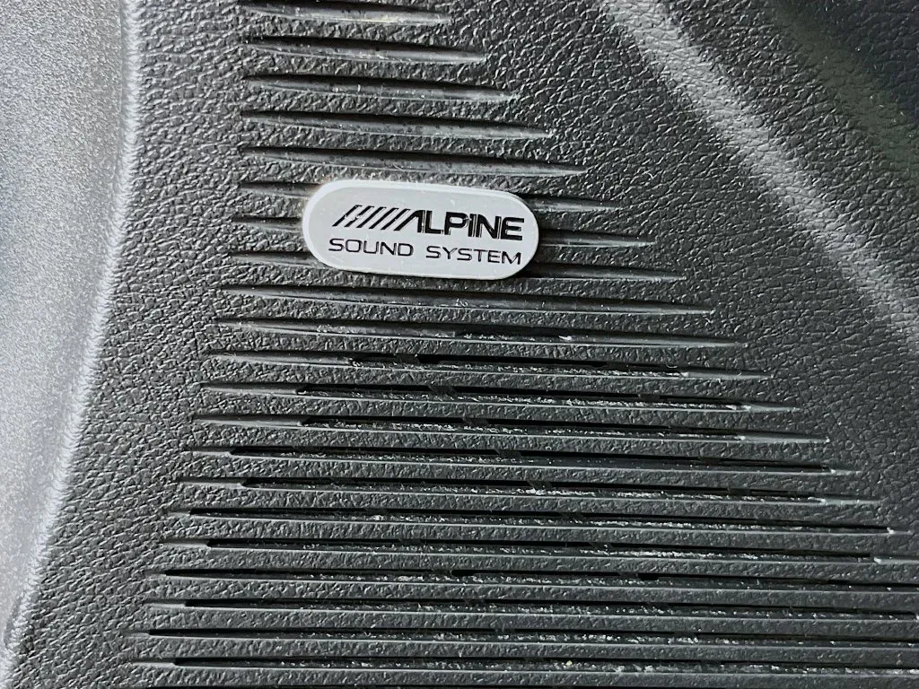 Dodge Challenger photo 22