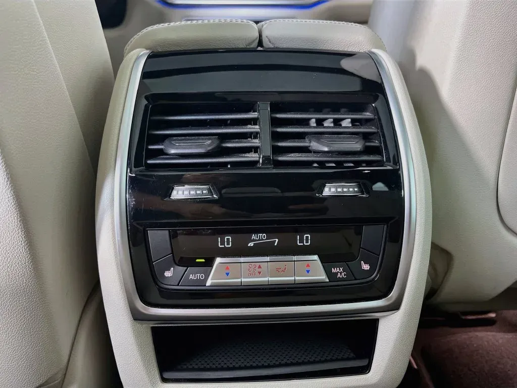BMW X5 photo 35