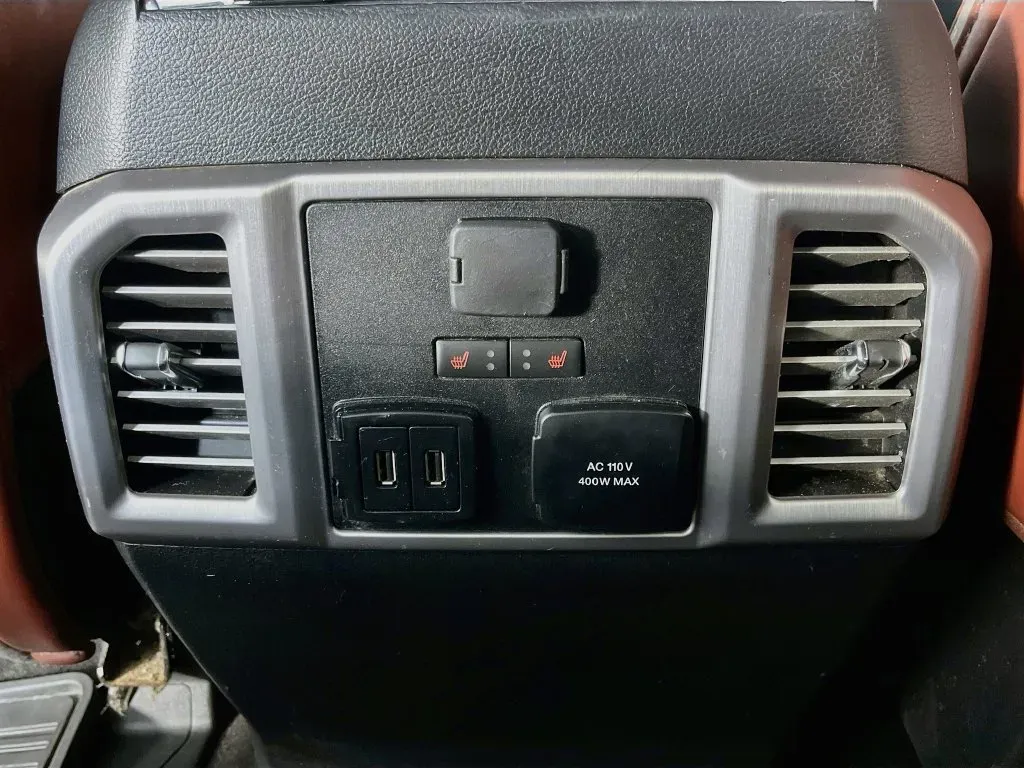 Ford F-150 photo 35