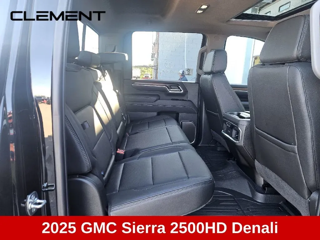 GMC Sierra photo 6