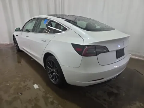 More photos of 2020 Tesla Model 3 Long Range at Clement Supercenter, MO