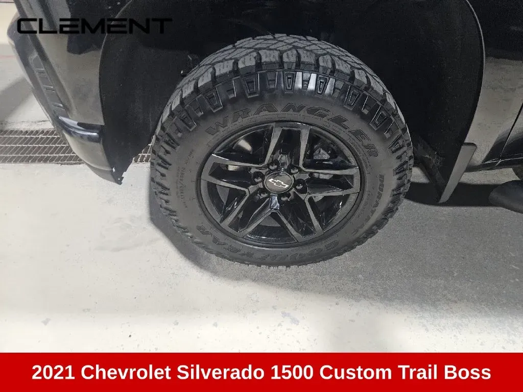 Chevrolet Silverado photo 6