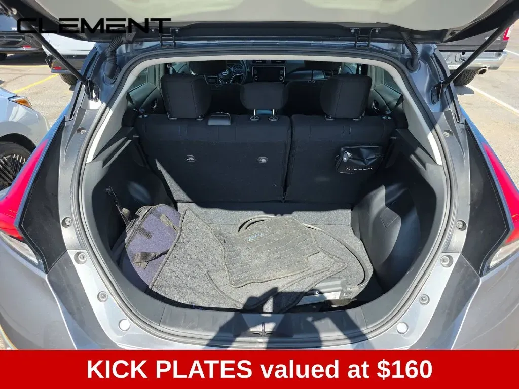 Nissan Leaf photo 7