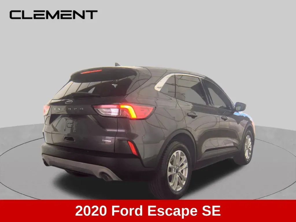 Ford Escape photo 7