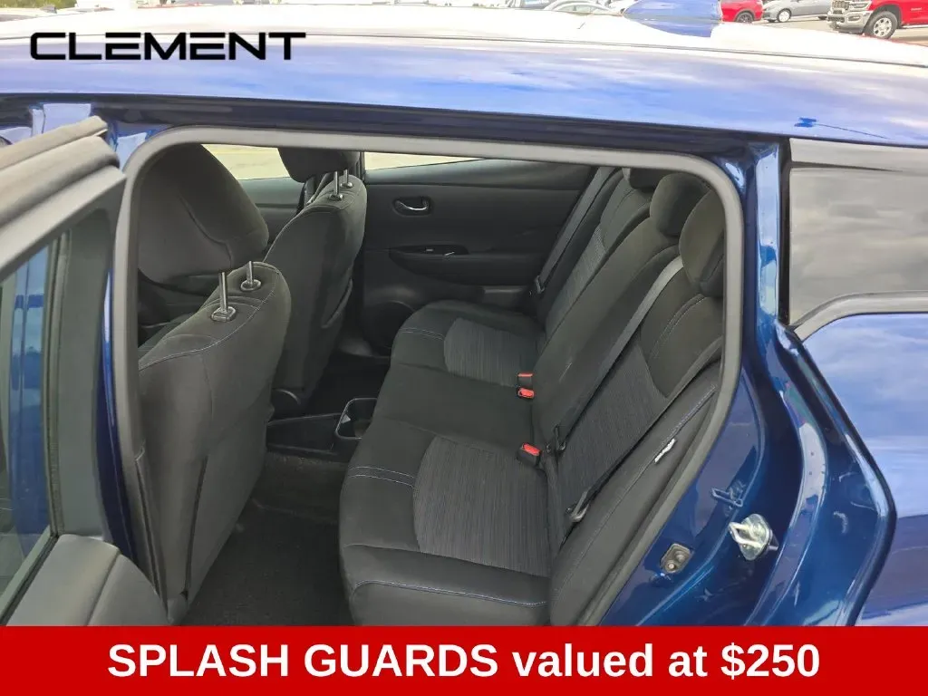 Nissan Leaf photo 6