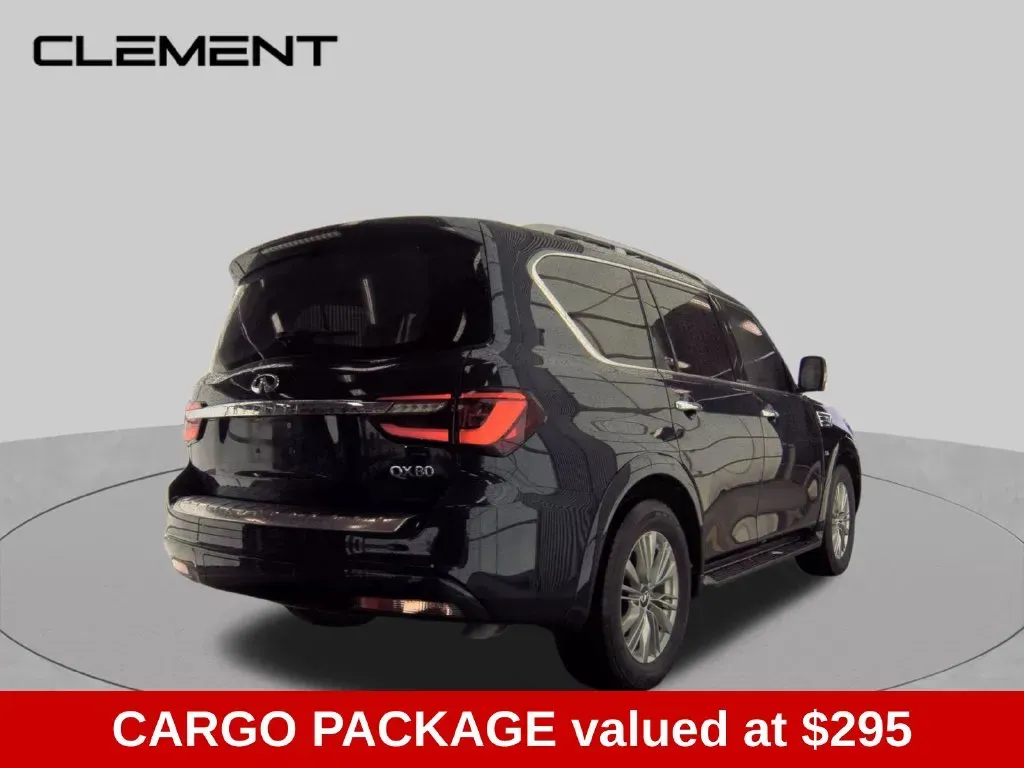 Infiniti QX80 photo 9