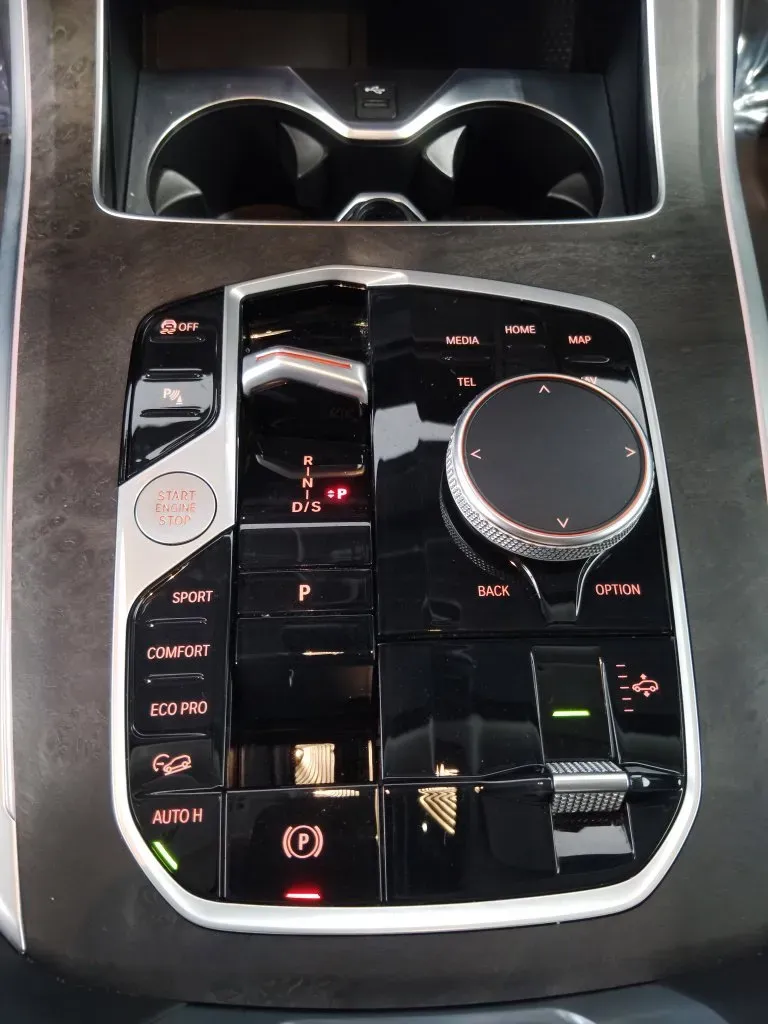 BMW X7 photo 22