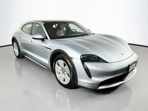 More photos of 2022 Porsche Taycan Cross Turismo 4 at Clement Supercenter, MO