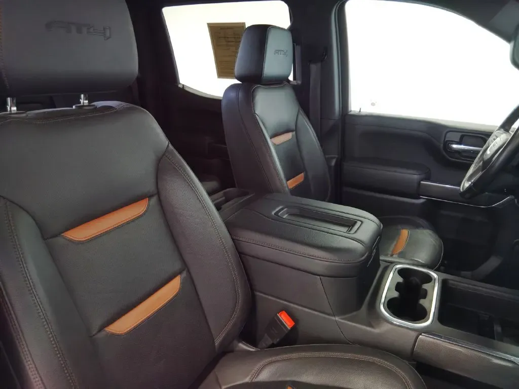 GMC Sierra photo 50