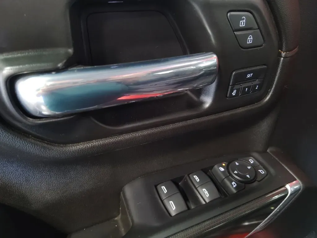 GMC Sierra photo 31