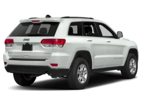 More photos of 2015 Jeep Grand Cherokee Laredo at Hobart Auto Sales, IN
