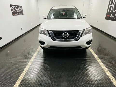 Photos of 2019 Nissan Pathfinder SL for sale in Hobart, IN at Hobart Auto Sales