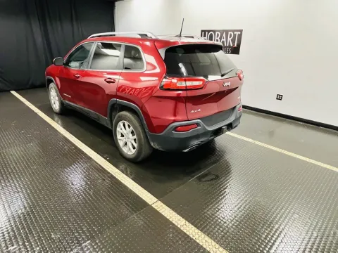 More photos of 2016 Jeep Cherokee Latitude at Hobart Auto Sales, IN