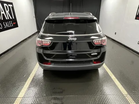 More photos of 2017 Jeep Compass Latitude at Hobart Auto Sales, IN