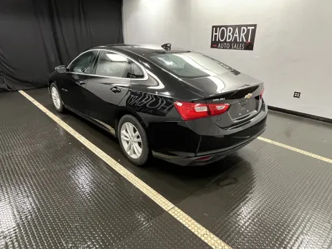More photos of 2018 Chevrolet Malibu LT at Hobart Auto Sales, IN