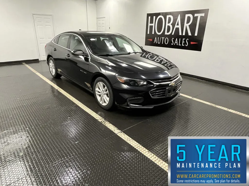 Black 2018 Chevrolet Malibu LT for sale in Hobart, IN