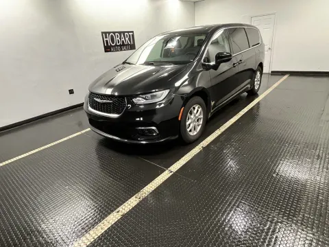 Another view of 2023 Chrysler Pacifica Touring L for sale in Hobart, IN at Hobart Auto Sales