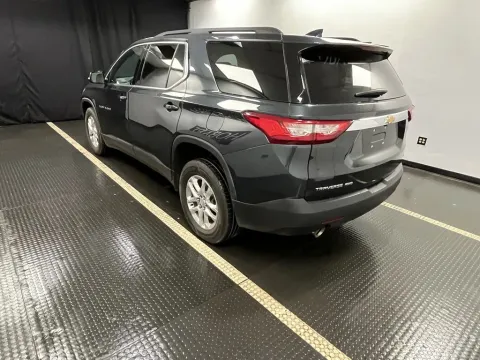More photos of 2020 Chevrolet Traverse LT Cloth at Hobart Auto Sales, IN