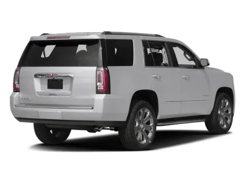 More photos of 2016 GMC Yukon Denali at Hobart Auto Sales, IN
