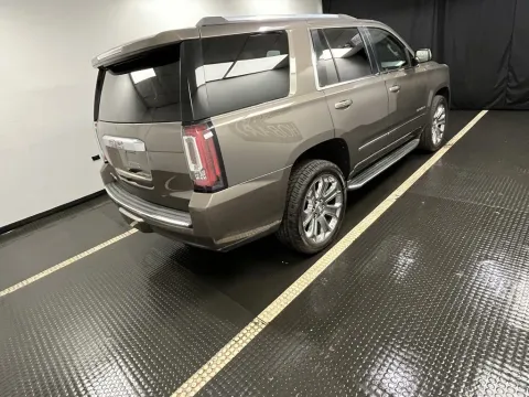 More photos of 2016 GMC Yukon Denali at Hobart Auto Sales, IN