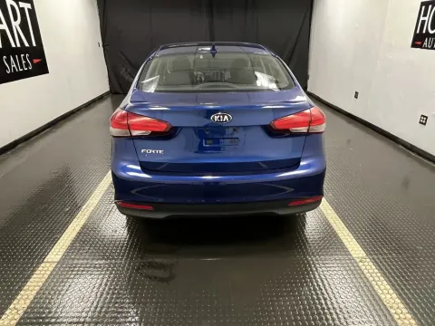 More photos of 2018 Kia Forte LX at Hobart Auto Sales, IN