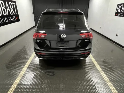 More photos of 2021 Volkswagen Tiguan at Hobart Auto Sales, IN