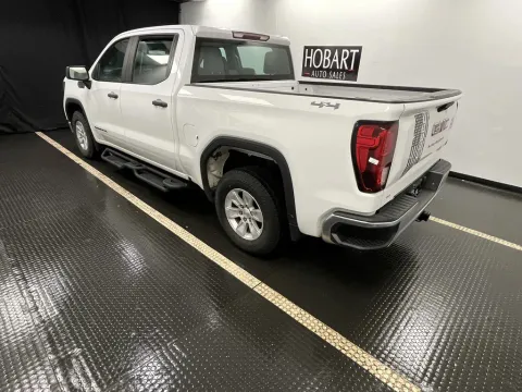 More photos of 2021 GMC Sierra 1500 at Hobart Auto Sales, IN