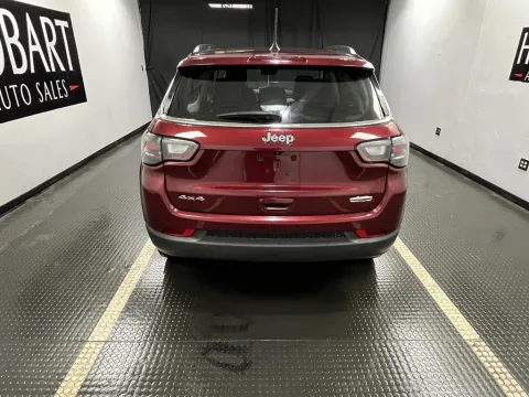 More photos of 2022 Jeep Compass Latitude Lux at Hobart Auto Sales, IN