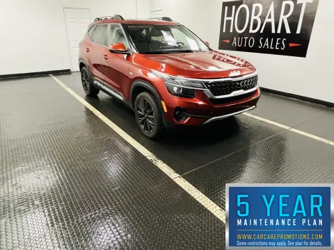 Red 2022 Kia Seltos Nightfall for sale in Hobart, IN