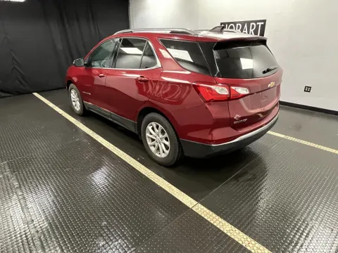 More photos of 2018 Chevrolet Equinox LT at Hobart Auto Sales, IN