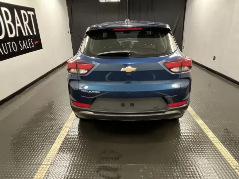 More photos of 2021 Chevrolet Trailblazer LS at Hobart Auto Sales, IN