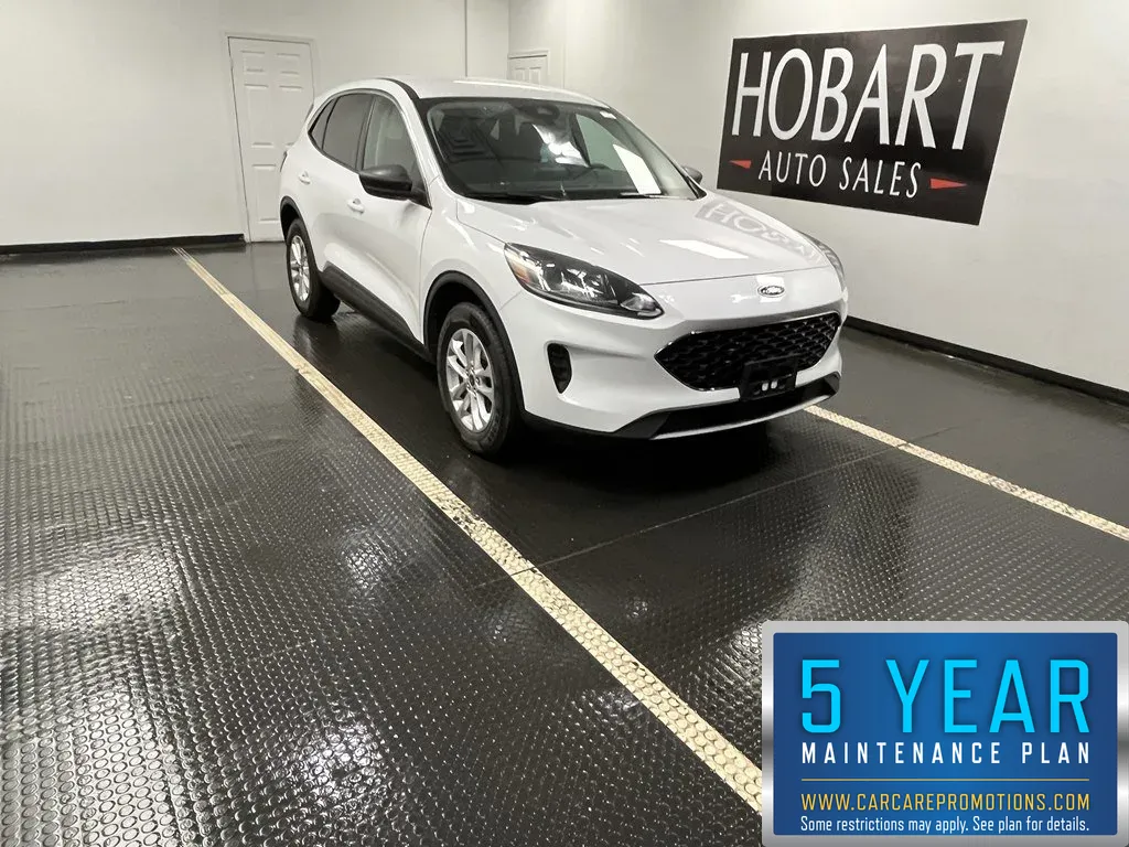 White 2022 Ford Escape SE for sale in Hobart, IN
