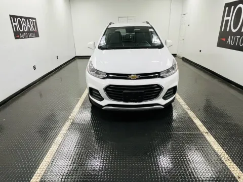 Photos of 2019 Chevrolet Trax LT for sale in Hobart, IN at Hobart Auto Sales