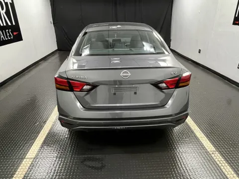 More photos of 2024 Nissan Altima 2.5 SV at Hobart Auto Sales, IN