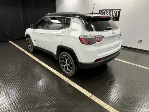More photos of 2024 Jeep Compass Limited at Hobart Auto Sales, IN