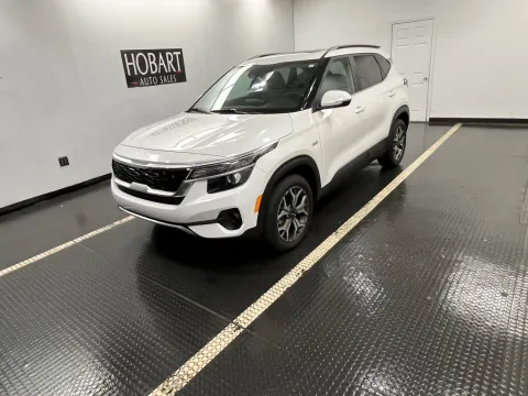 Photos of 2023 Kia Seltos EX for sale in Hobart, IN at Hobart Auto Sales