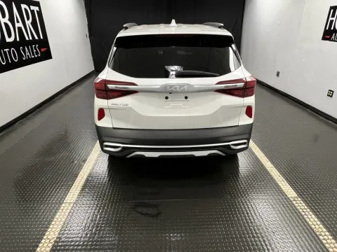 More photos of 2023 Kia Seltos EX at Hobart Auto Sales, IN