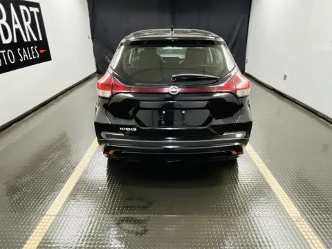 More photos of 2022 Nissan Kicks S at Hobart Auto Sales, IN