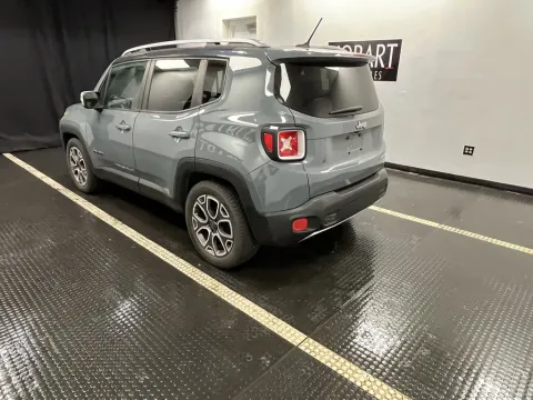 More photos of 2017 Jeep Renegade Limited at Hobart Auto Sales, IN