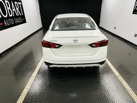 More photos of 2025 Nissan Altima SV at Hobart Auto Sales, IN