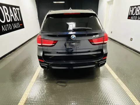 More photos of 2018 BMW X5 xDrive50i at Hobart Auto Sales, IN