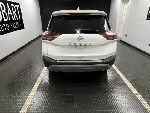 More photos of 2023 Nissan Rogue SV at Hobart Auto Sales, IN